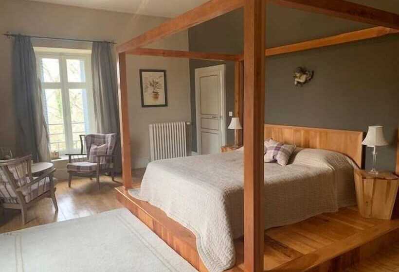 Bed and Breakfast Chateau Tout Y Fault