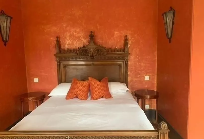 Aamiaismajoitus (B&B) Chateau Tout Y Fault