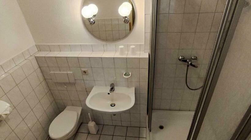 צימר Gasthof Zum Schloss