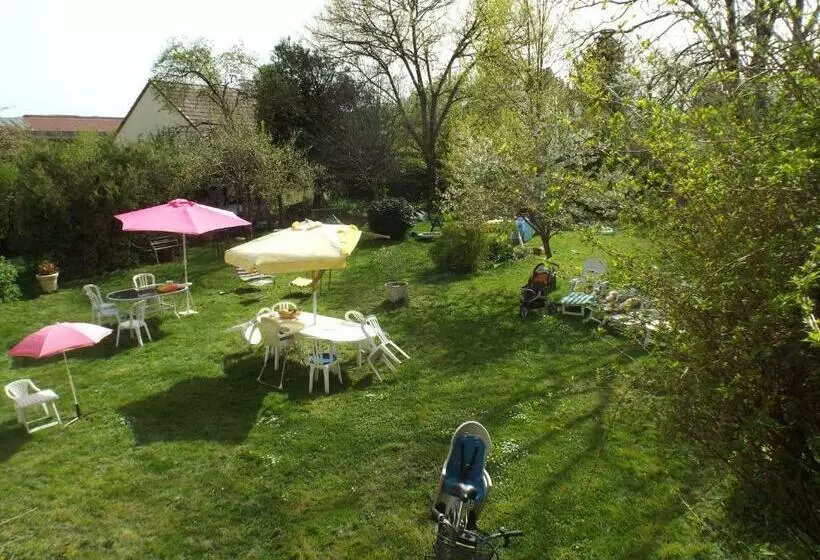 Aamiaismajoitus (B&B) La Forge Du Prosper Et De Sa Prosperine