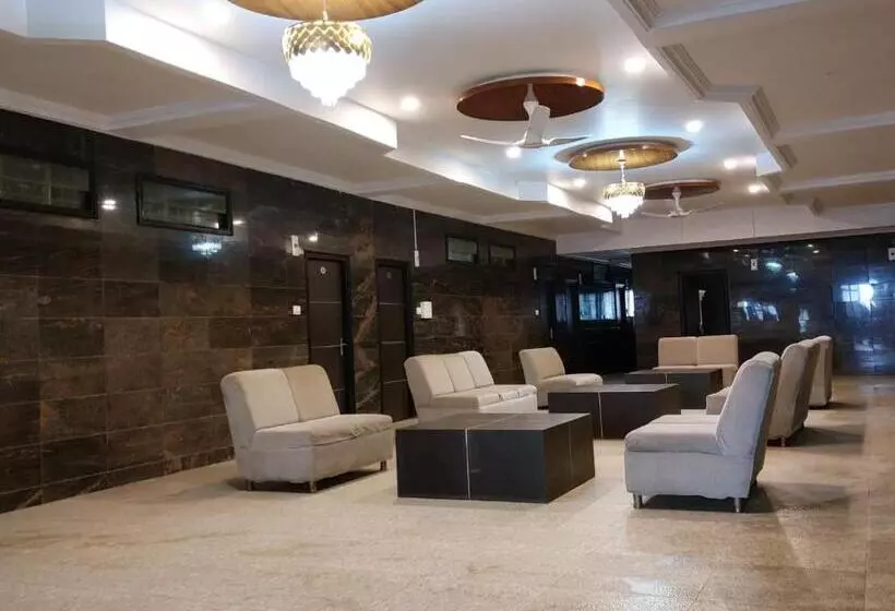 Hotel Staymaker Siddeshwara Comforts
