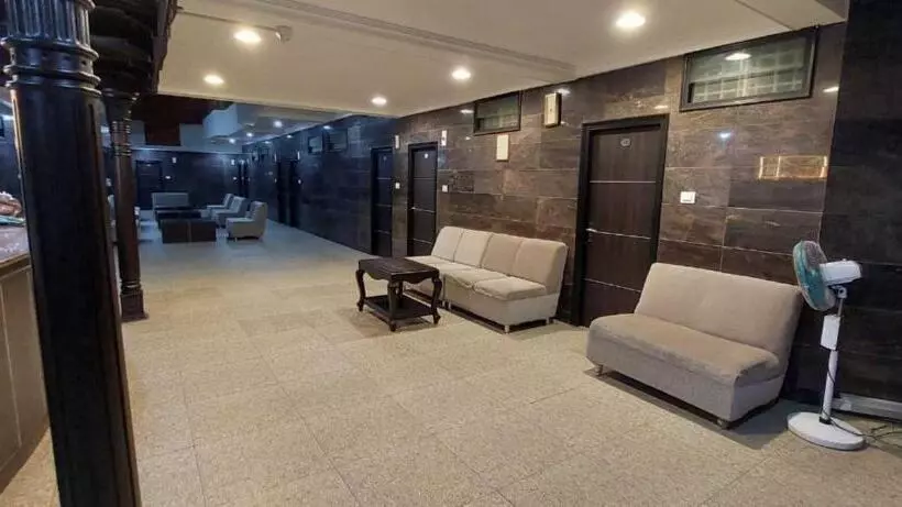 Hotel Staymaker Siddeshwara Comforts