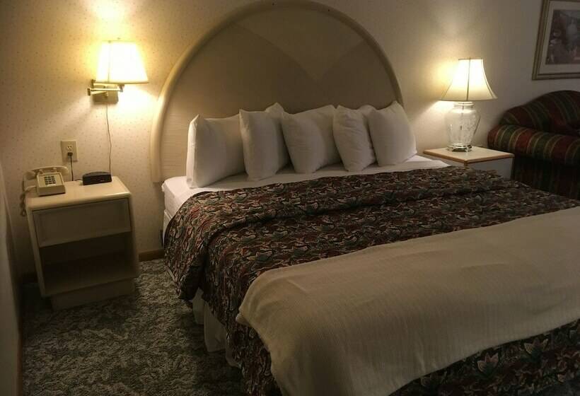 Отель Value Host Motor Inn