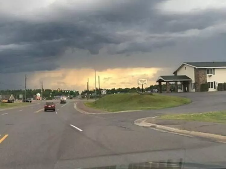 Hotelli Value Host Motor Inn