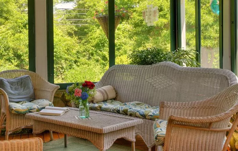 住宿加早餐 Honeysuckle Hill Inn