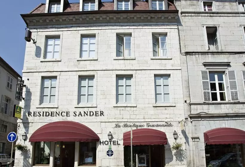 Appart Hotel Charles Sander