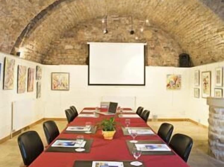 Appart Hotel Charles Sander