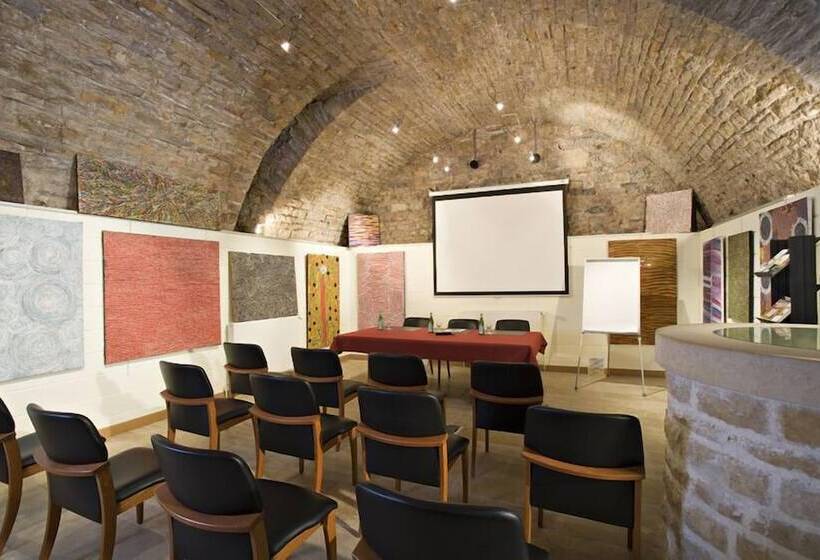 Appart Hotel Charles Sander