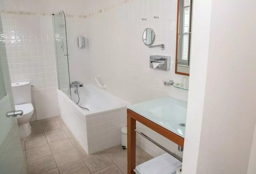 Appart Hotel Charles Sander