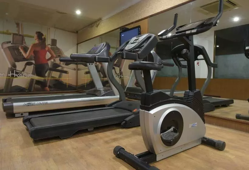 فندق Babylon Inn