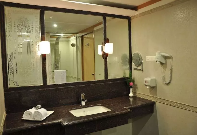 فندق Babylon Inn