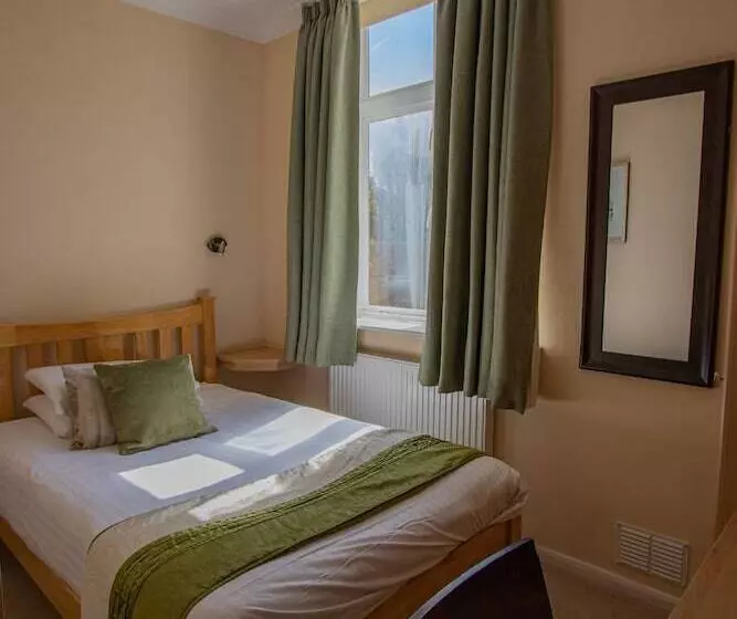 בית מלון כפרי Cley Hall