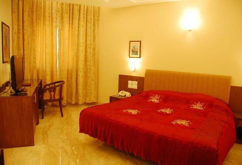 فندق Deepa Comforts