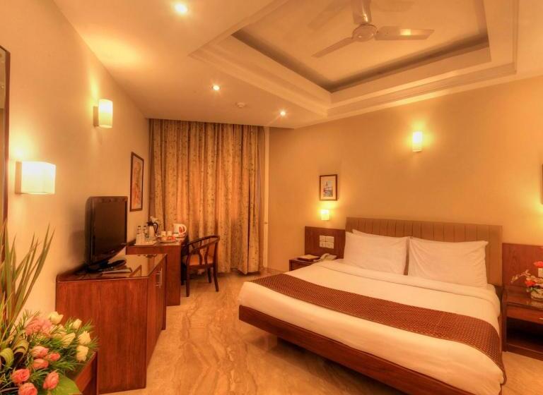 فندق Deepa Comforts