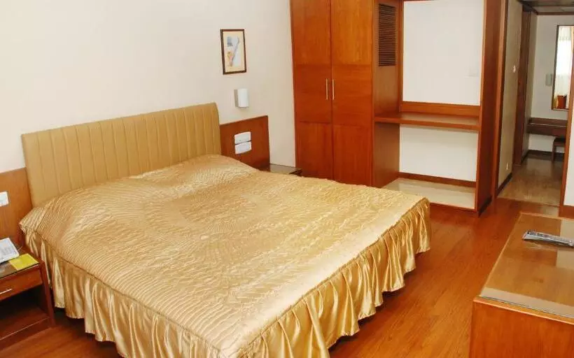 فندق Deepa Comforts