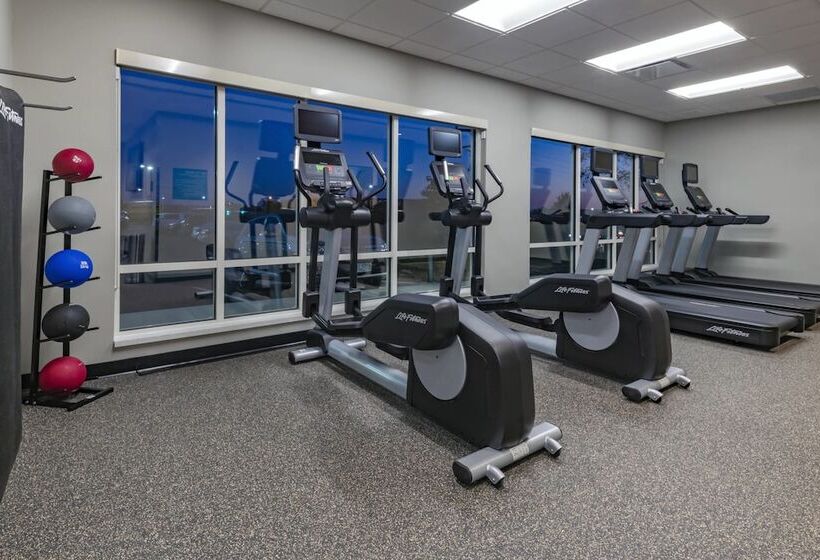 فندق Fairfield Inn & Suites By Marriott Leavenworth