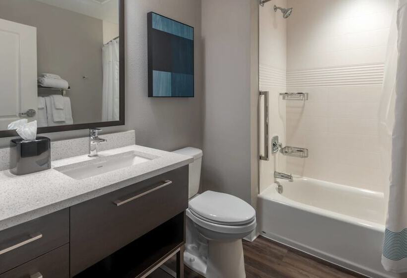 فندق Fairfield Inn & Suites By Marriott Leavenworth