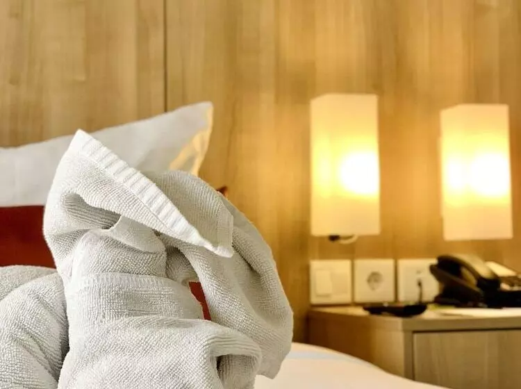 ホテル Grand Zuri Kuta Bali