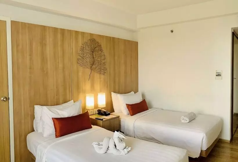 ホテル Grand Zuri Kuta Bali