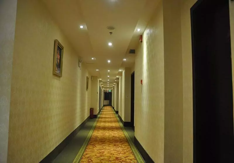Hotel Greentree Inn Shantou Chengjiang Road Business