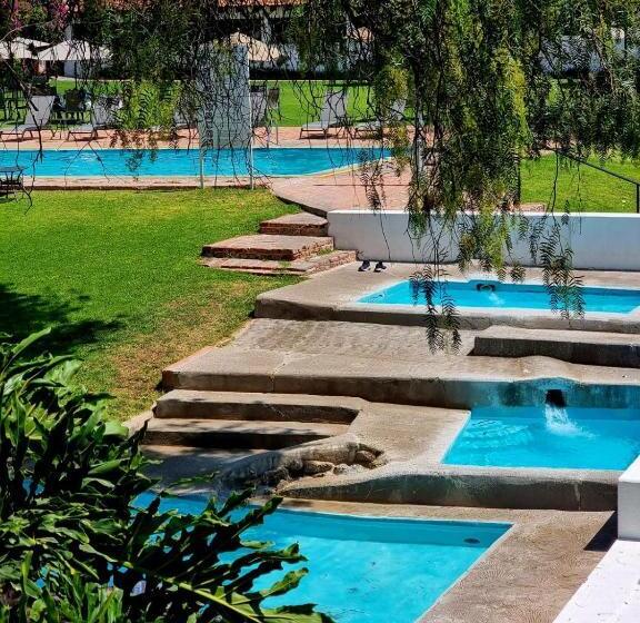 هتل Hacienda Taboada