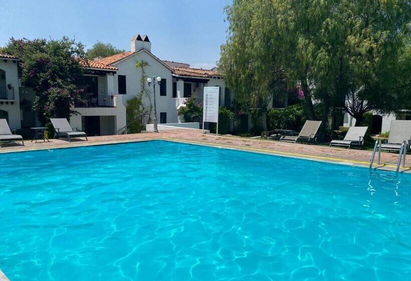 هتل Hacienda Taboada