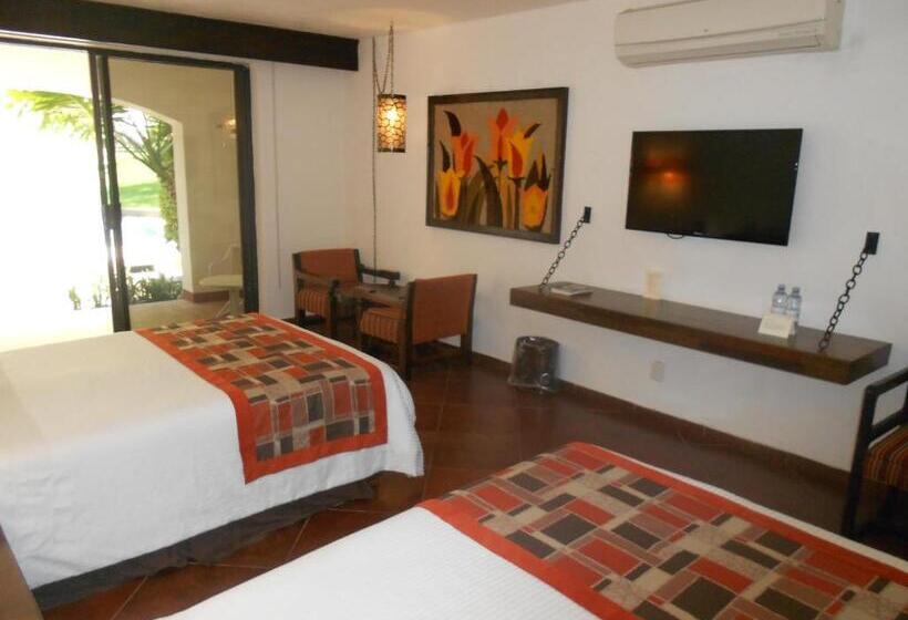 هتل Hacienda Taboada