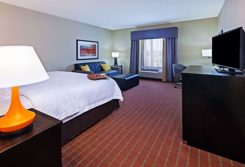 فندق Hampton Inn Marion