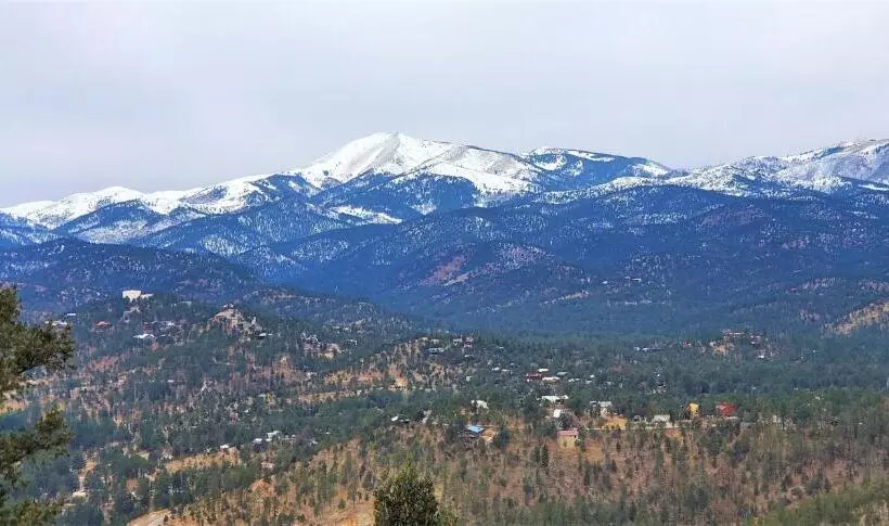 Hotel High Sierra Condominiums