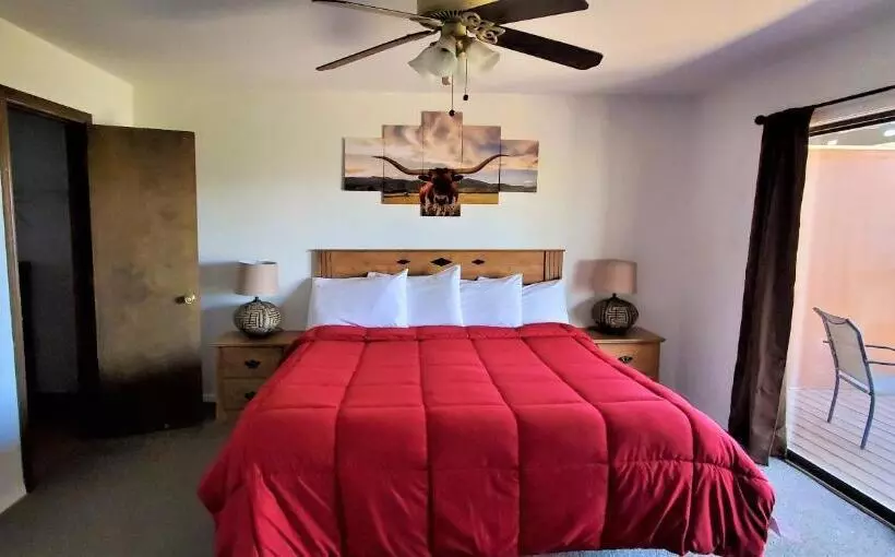 Hotel High Sierra Condominiums