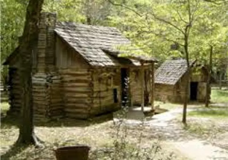 هتل Holiday Inn Express And Suites Tahlequah, An Ihg