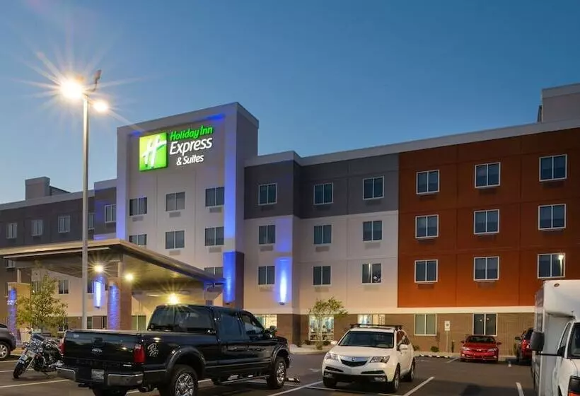 ホテル Holiday Inn Express & Suites Lexington Midtown   I 75, An Ihg