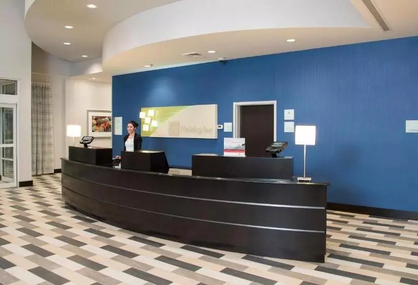 ホテル Holiday Inn Indianapolis Airport, An Ihg