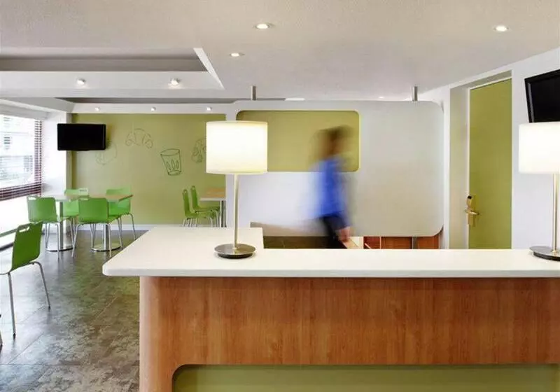 Hotel Ibis Budget Canberra