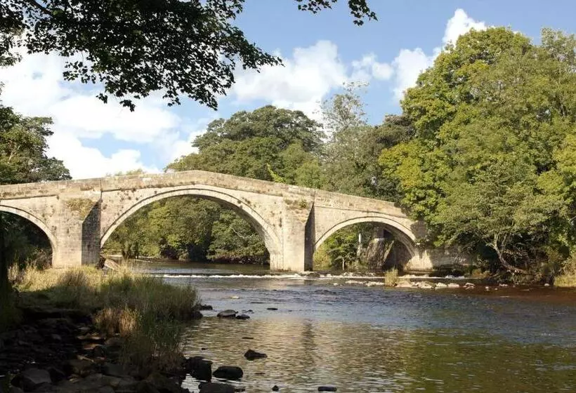 فندق Ilkley Riverside