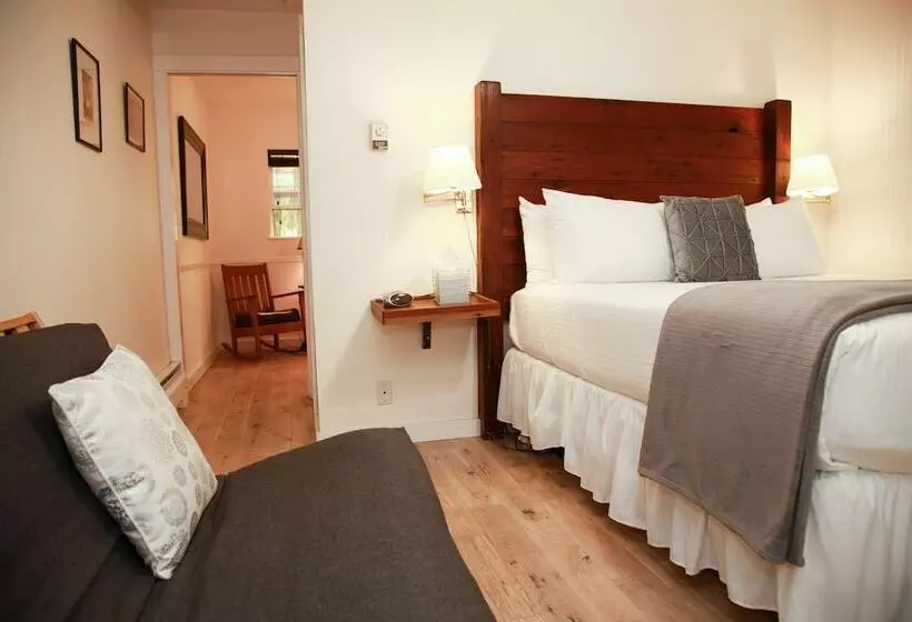 酒店 Inn On The Russian River