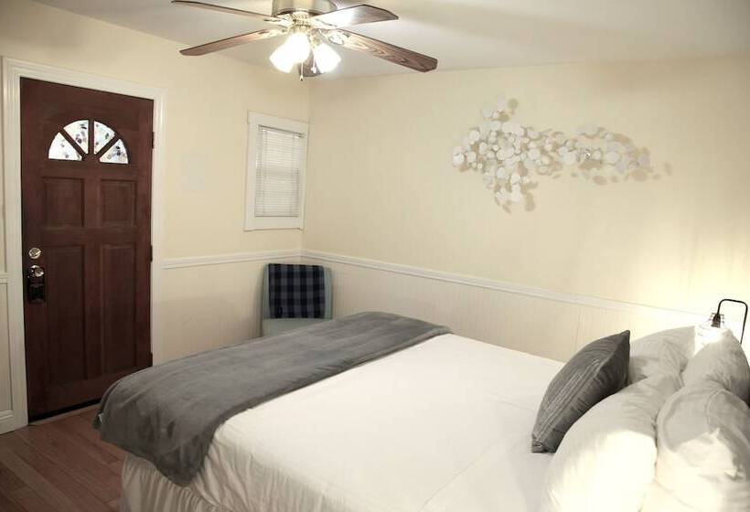 فندق Inn On The Russian River