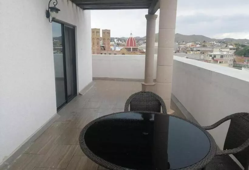 호텔 La Mina Parral