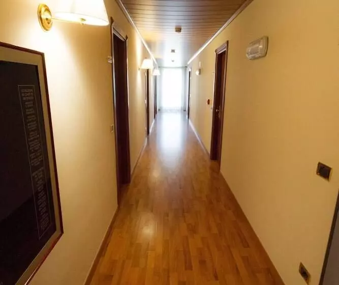 ホテル Santa Lucia