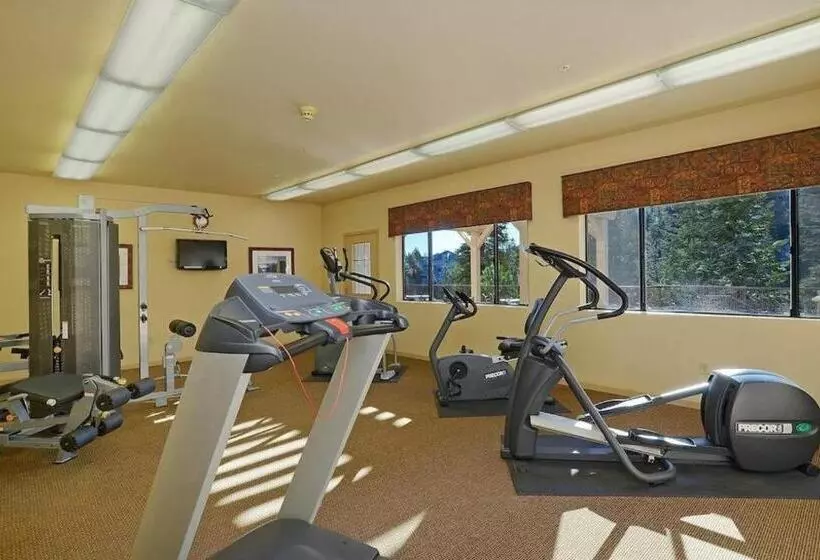 Hotel The Ridge Pointe