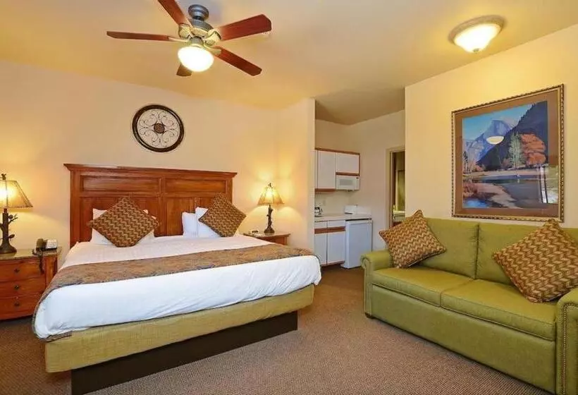 Hotel The Ridge Pointe