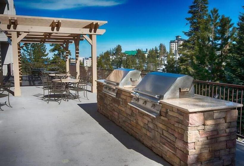 فندق The Ridge Pointe