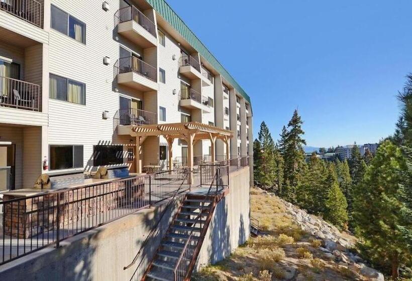 فندق The Ridge Pointe