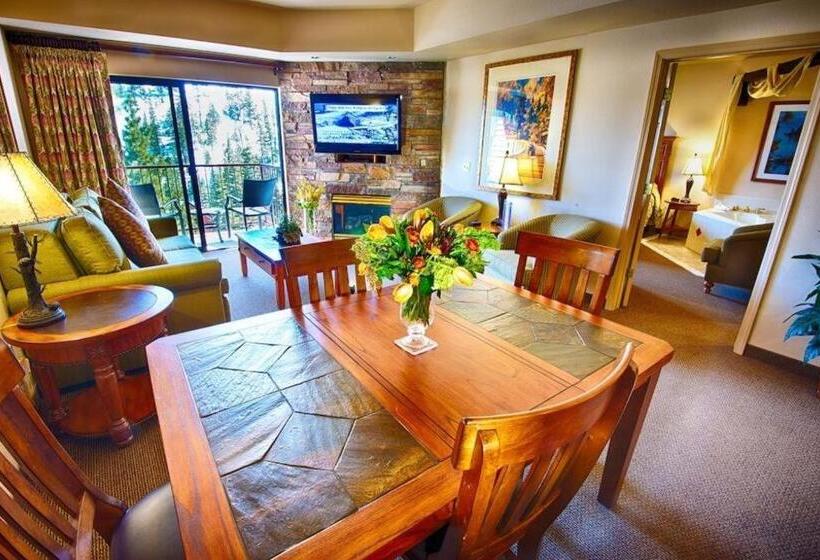 فندق The Ridge Pointe