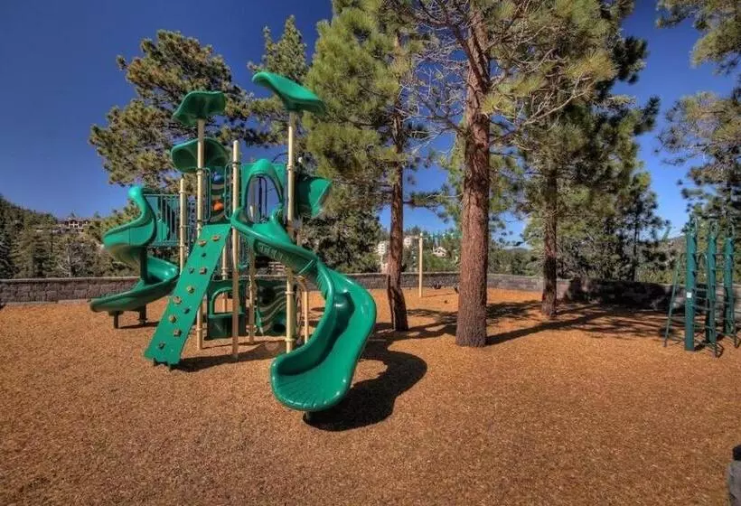 Hotel The Ridge Pointe