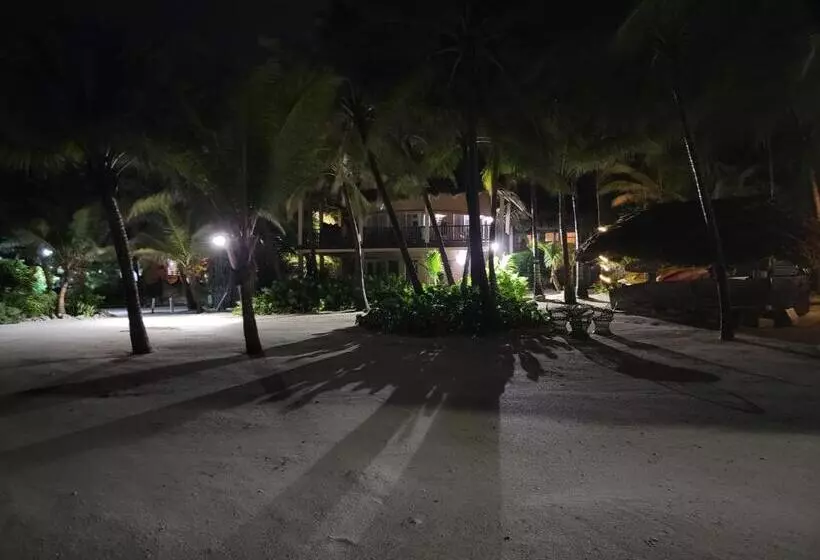 호텔 Xanadu Island Resort