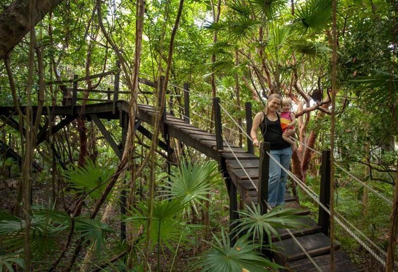 בית מלון כפרי Xanadu Island Resort