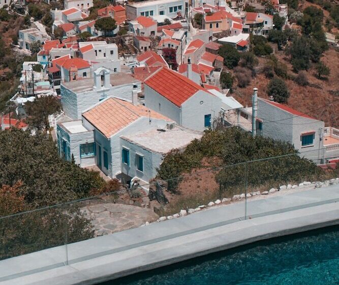 Kea Village Suites & Villas