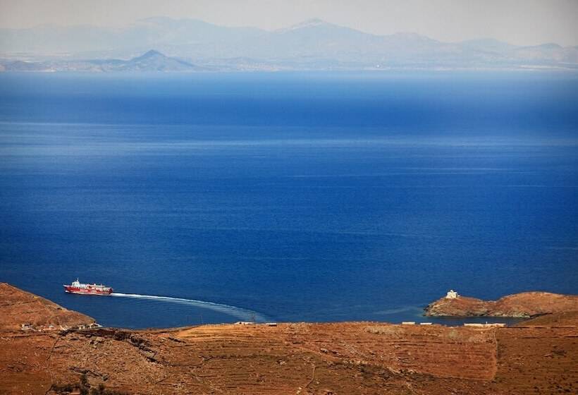 Kea Village Suites & Villas