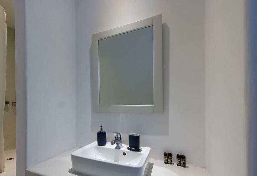 Kea Village Suites & Villas